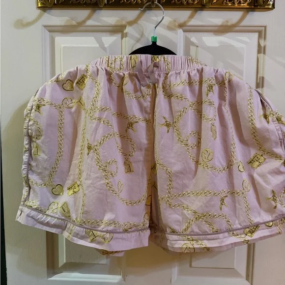 Taylor Swift Speak Now Pink and Gold Pajama Set - Picture 5 of 6